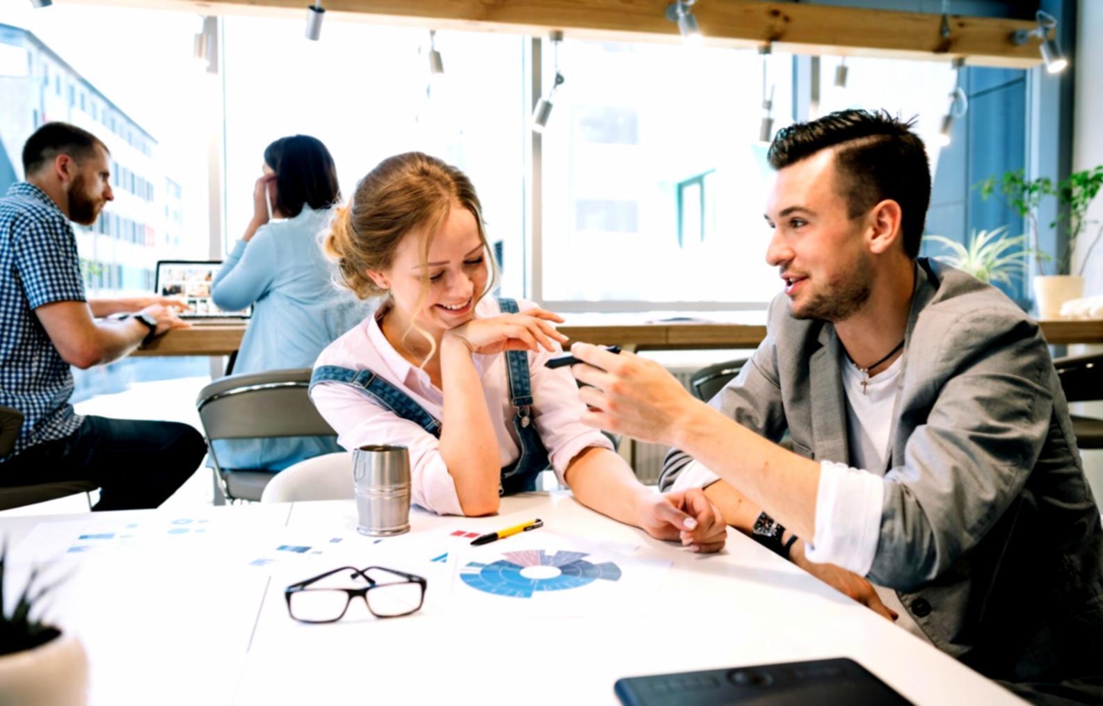 Espace de travail collaboratif pour discussions financières stratégiques