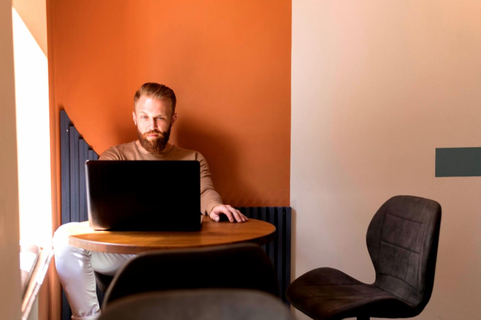 Méthode de travail collaborative avec outils financiers créatifs